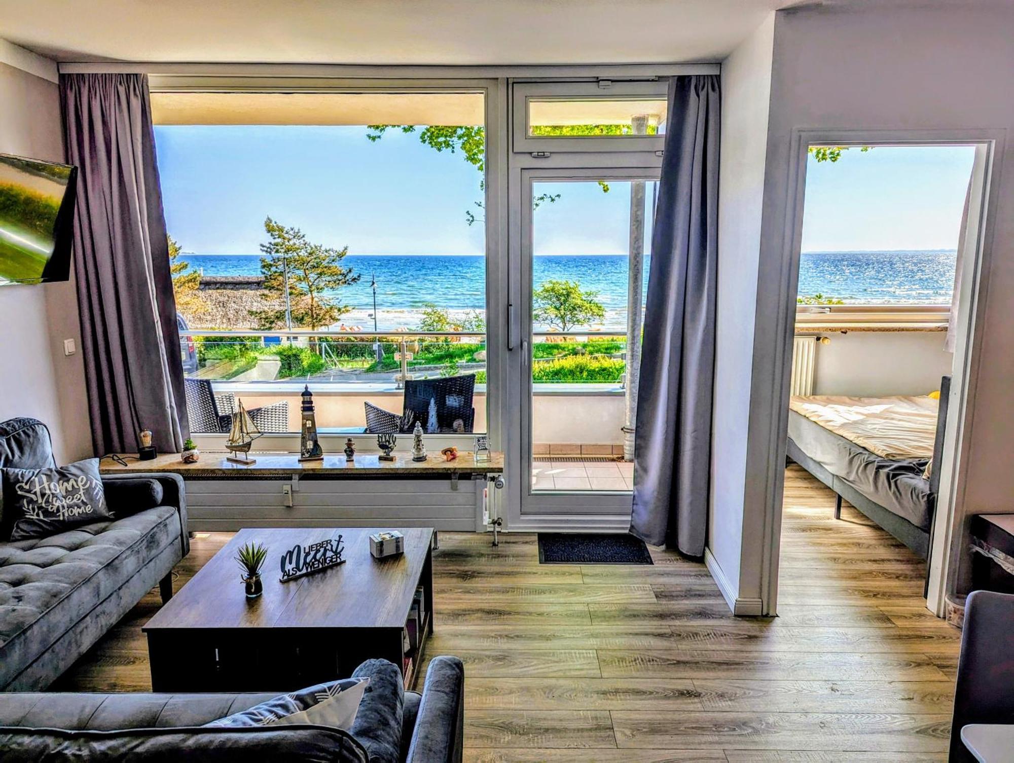 Panorama-Meerblick Am Scharbeutzer Strand エクステリア 写真
